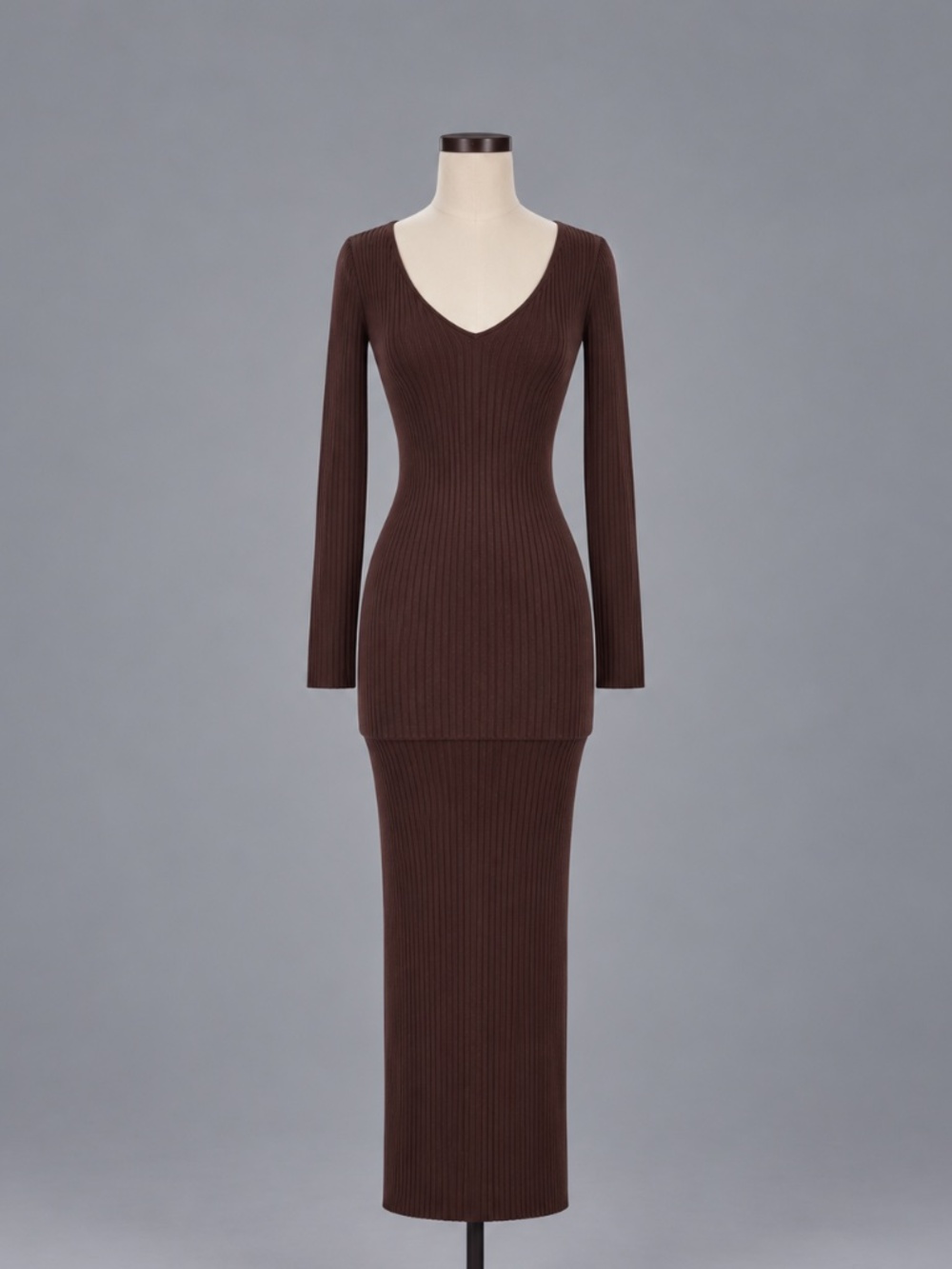 Meshki Brown Ribbed Long Sleeve Maxi Dress – M